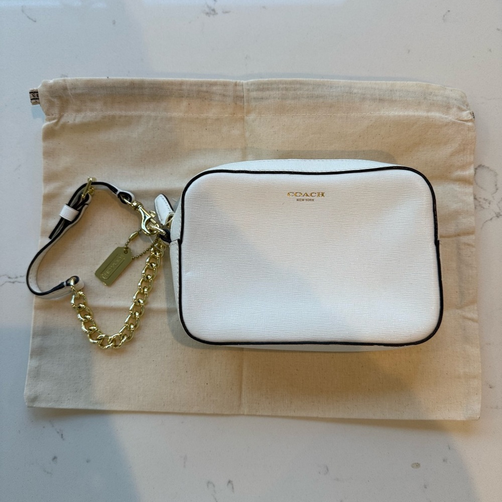 Coach White Clutch and Wristlet Set